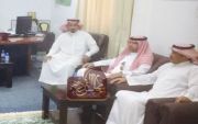 الشيخ هادي ابن حماد يستقبل رئيس بلدية عقلة الصقور