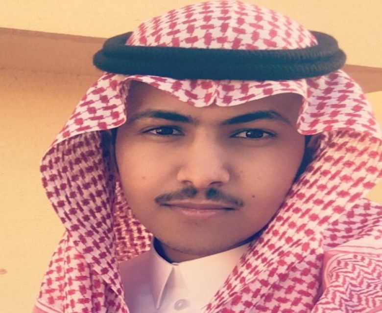 مهند بن عبدالله بن سليمان بن عقيل الفريدي خريجًا