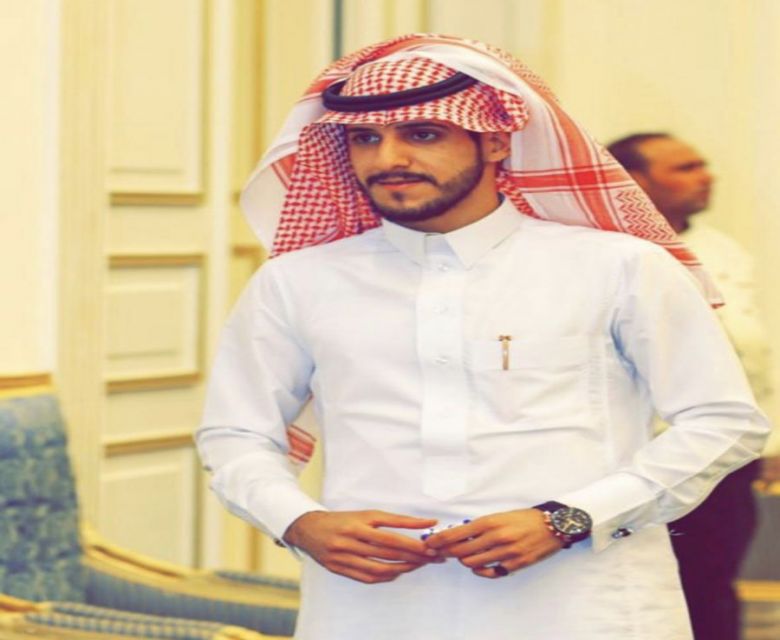 خالد بن ساير بن محمد بن هديب خريجًا