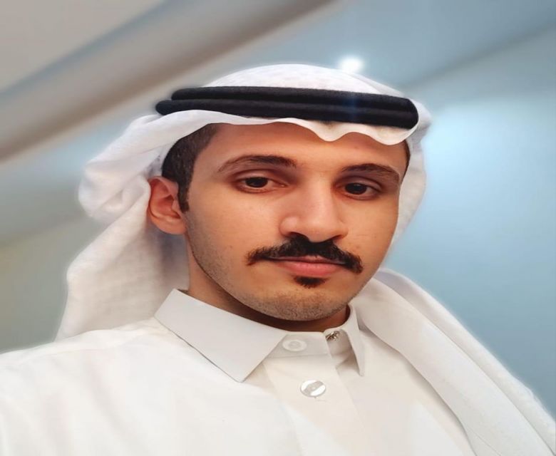 خالد بن مرزوق بن نومان الفريدي خريجًا