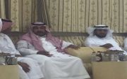 الرائد الشيخ طلال بن بتلا والدكتور منصور الوسوس في زيارة للشيخ سعود بن نايف بن هديب